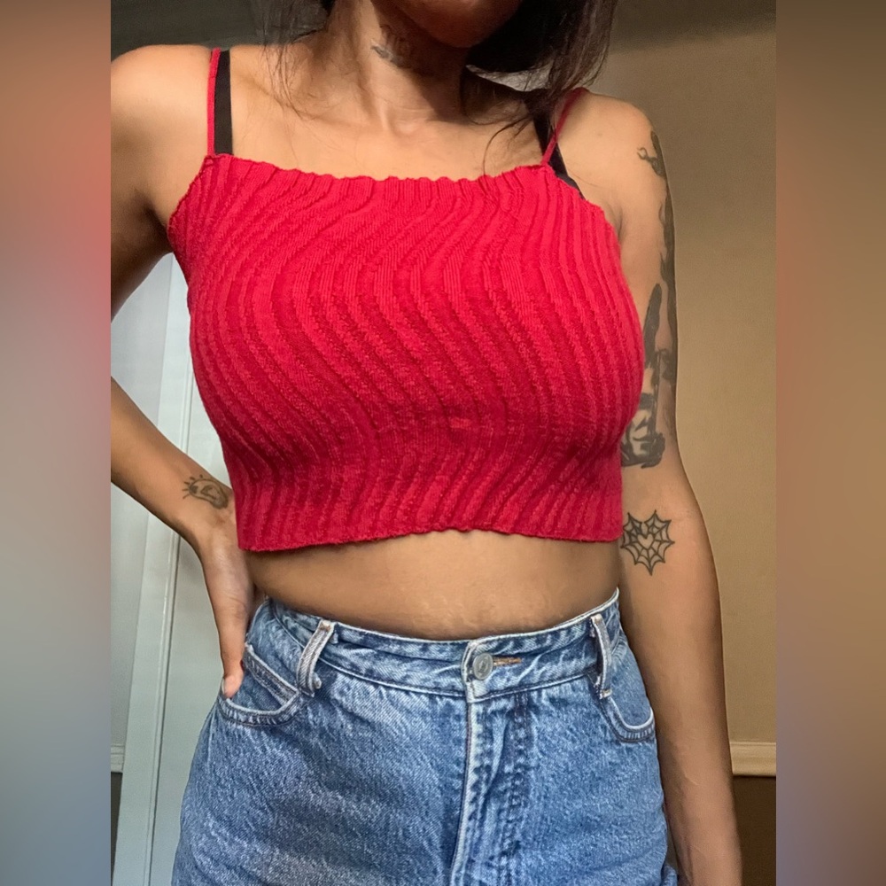 Red Ribbed Crop Top